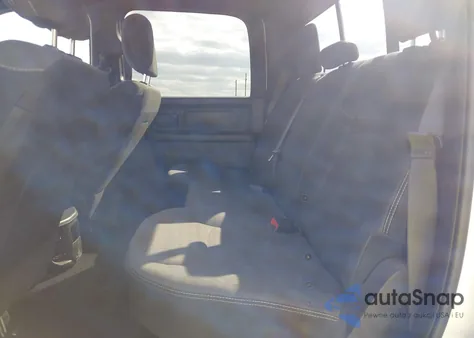 2021 Ram 2500 Tradesman 4X4 6'4 Box из США, поврежденный, VIN 3C6UR5CJ1MG696949